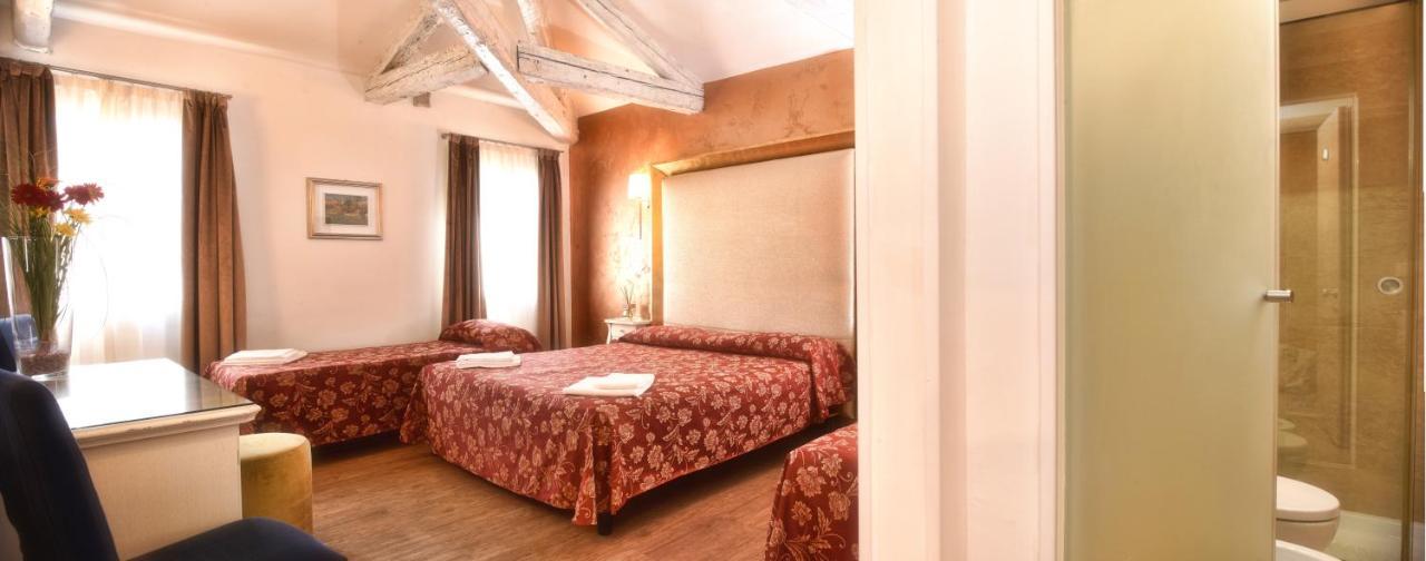 Casa Martini Pensión Venecia